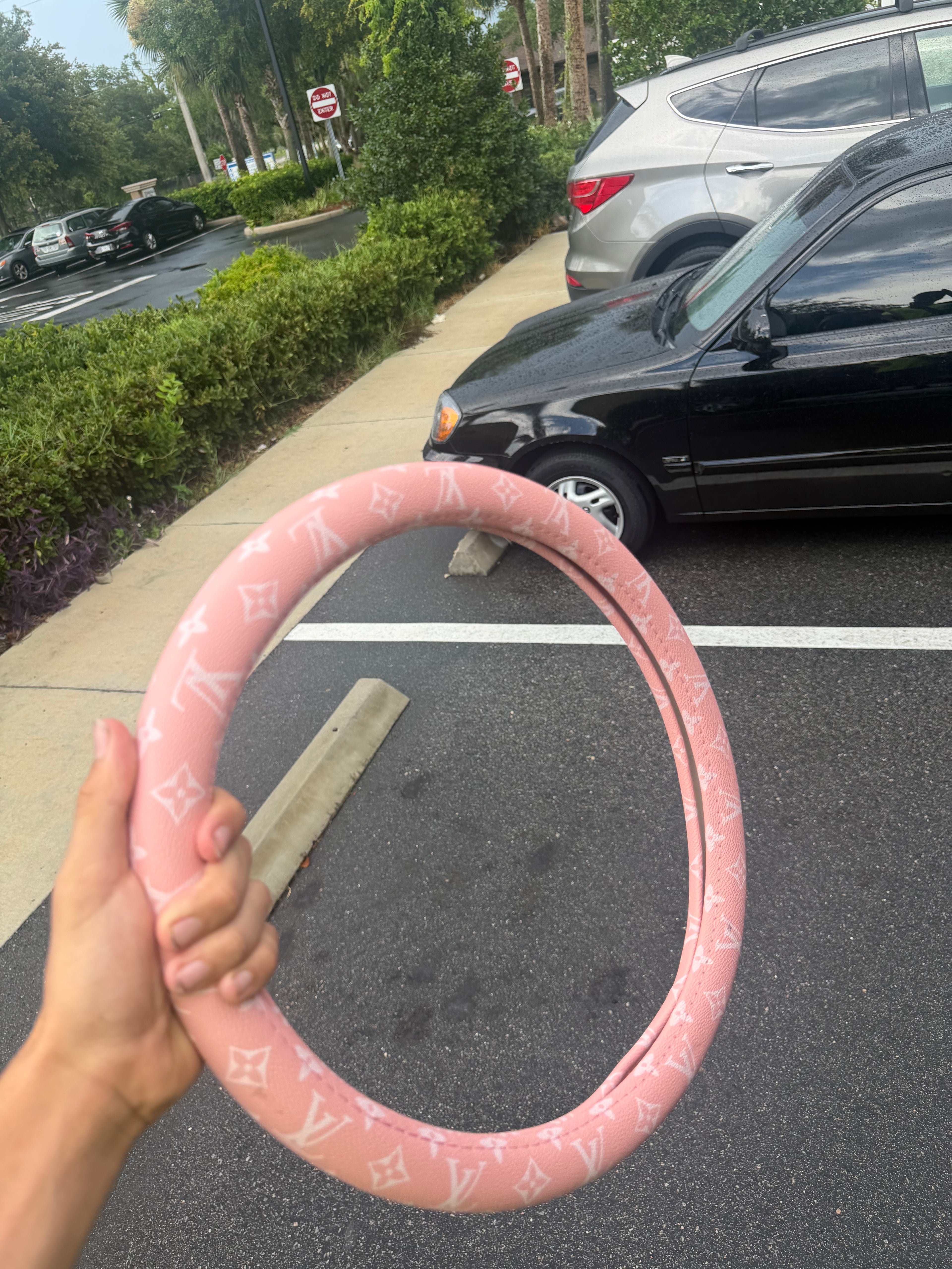 Light pink lv steering wheel cover